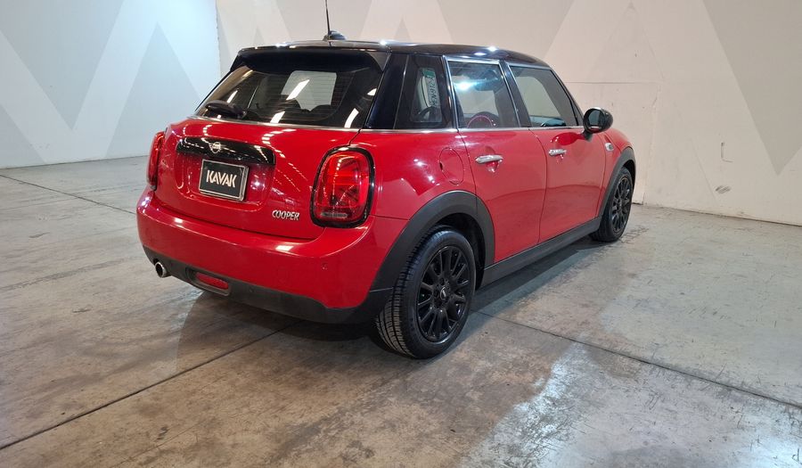 Mini Cooper 1.5 COOPER CHILI DCT Hatchback 2019