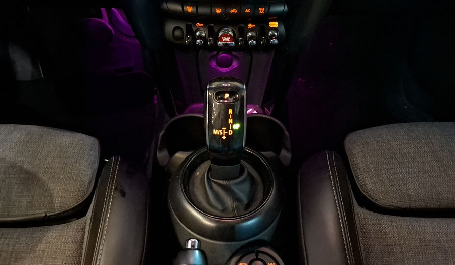 Mini Cooper 1.5 COOPER CHILI DCT Hatchback 2019