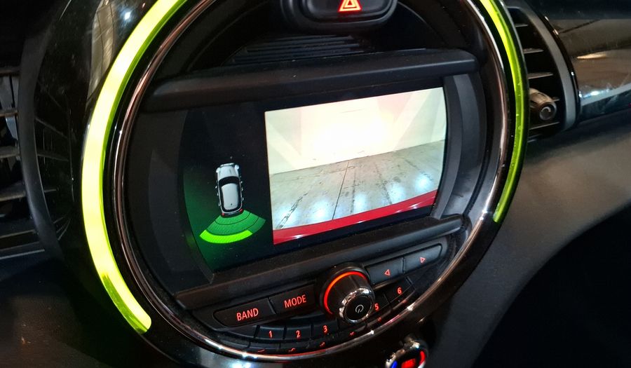 Mini Cooper 1.5 COOPER CHILI DCT Hatchback 2019