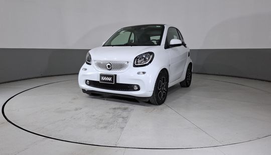 Smart • Fortwo