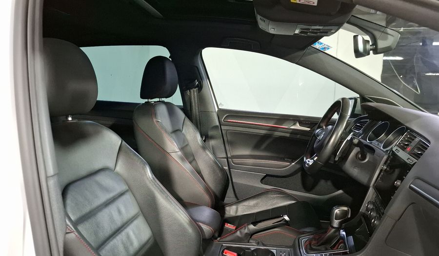 Volkswagen Golf 2.0 GTI DCT Hatchback 2020