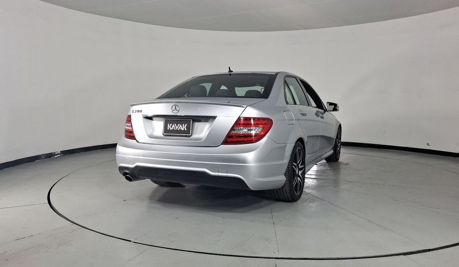 Mercedes Benz Clase C 2.0 200 CGI SPORT AT Sedan 2014