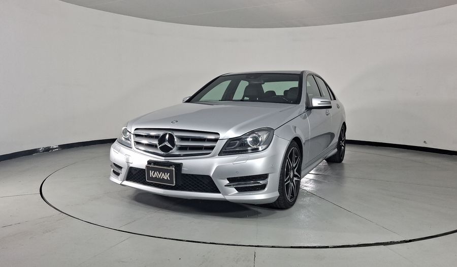 Mercedes Benz Clase C 2.0 200 CGI SPORT AT Sedan 2014