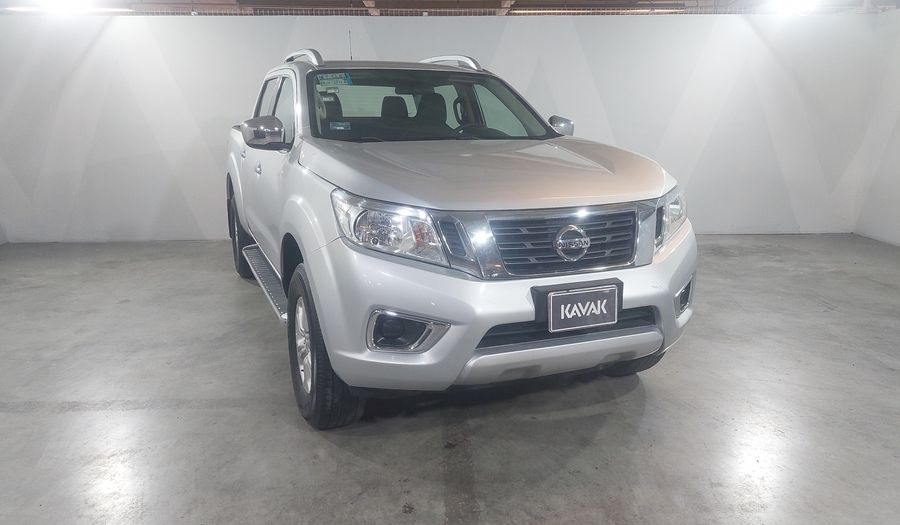 Nissan Np300 2.5 PLATINUM LE TM AC Pickup 2019