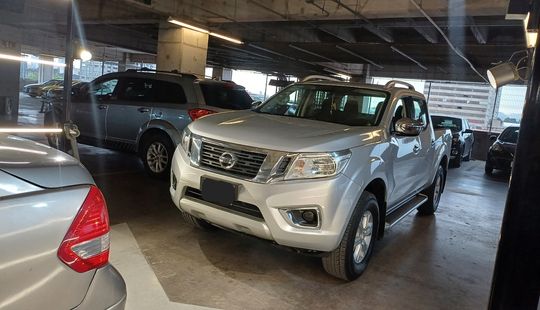 Nissan • NP300