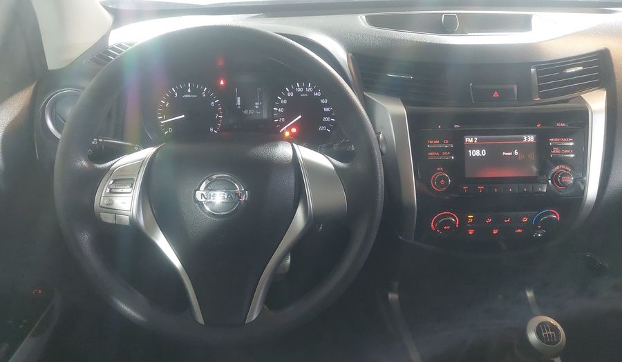 Nissan Np300 2.5 PLATINUM LE TM AC Pickup 2019