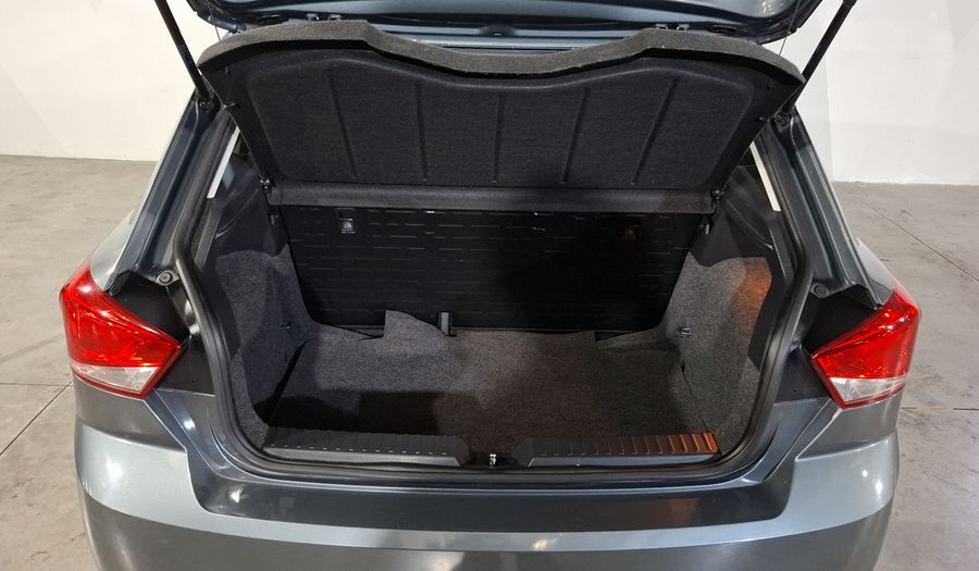 Seat Ibiza 1.6 REFERENCE AUTO Hatchback 2018