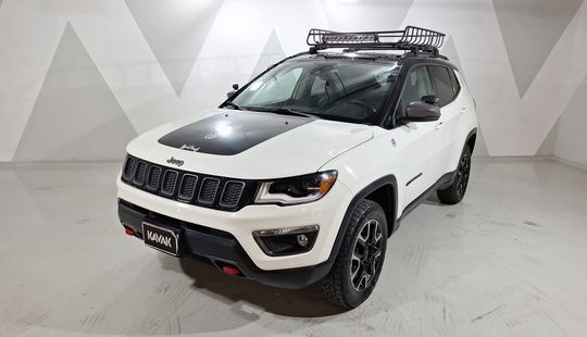 Jeep • Compass