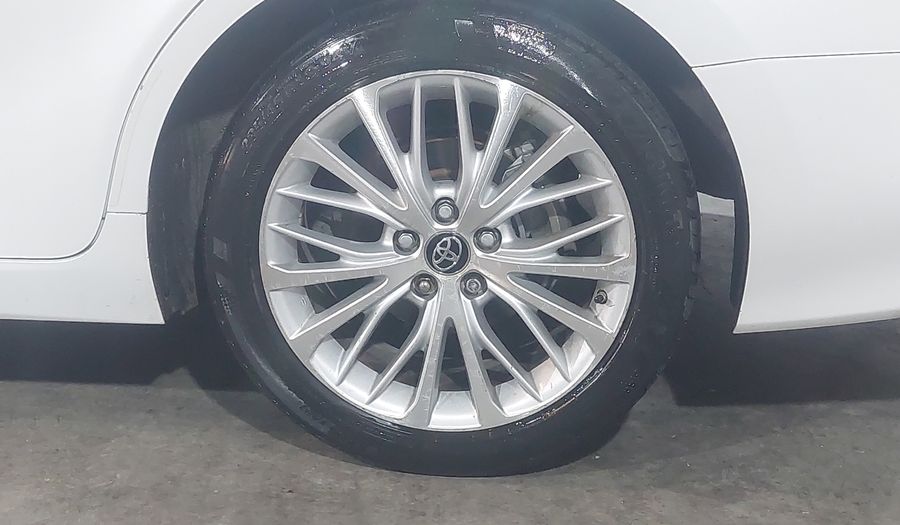 Toyota Camry 2.5 XLE NAVI AUTO Sedan 2018