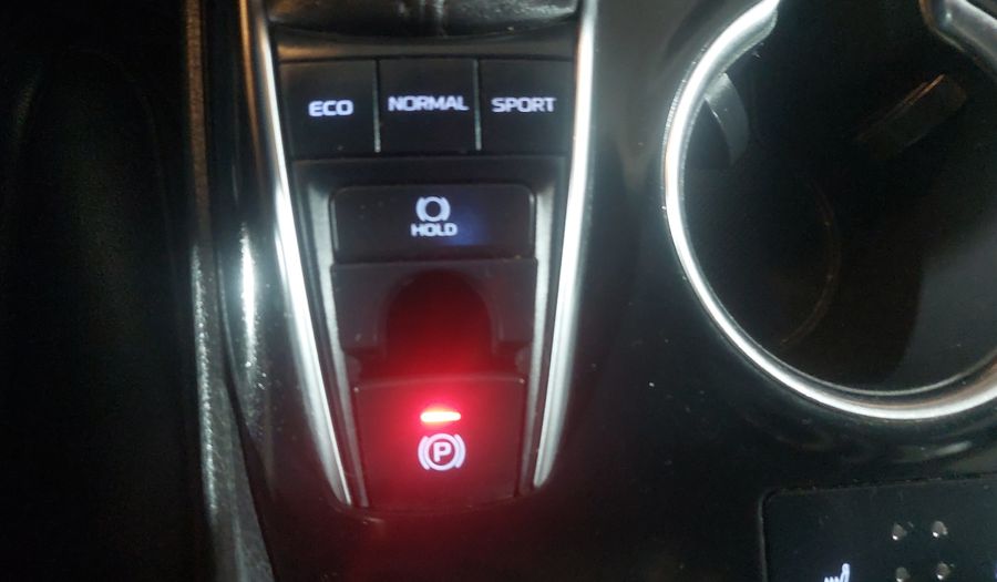 Toyota Camry 2.5 XLE NAVI AUTO Sedan 2018