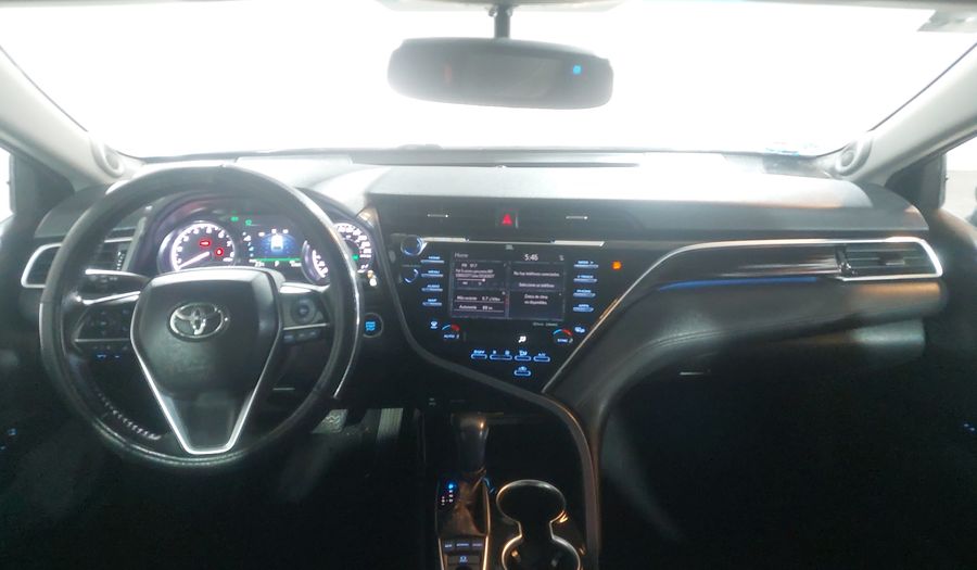 Toyota Camry 2.5 XLE NAVI AUTO Sedan 2018