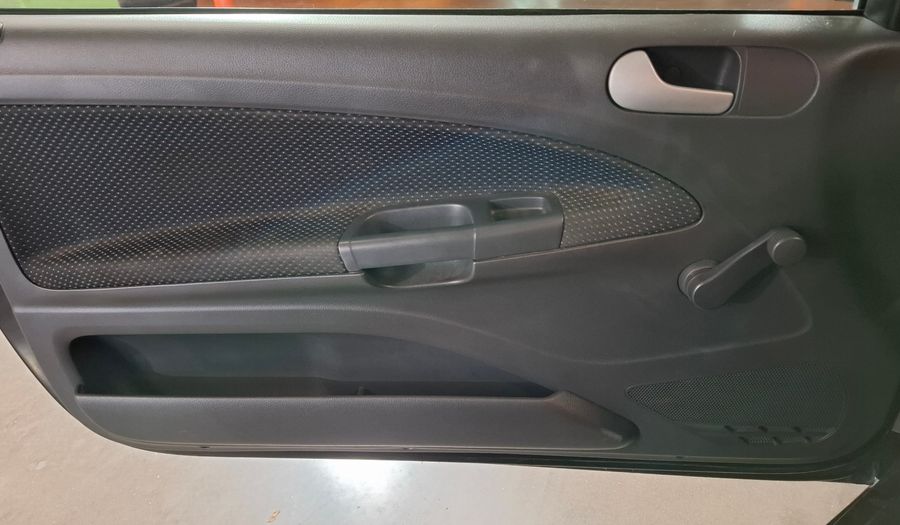 Volkswagen Gol Trend 1.6 TRENDLINE Hatchback 2015