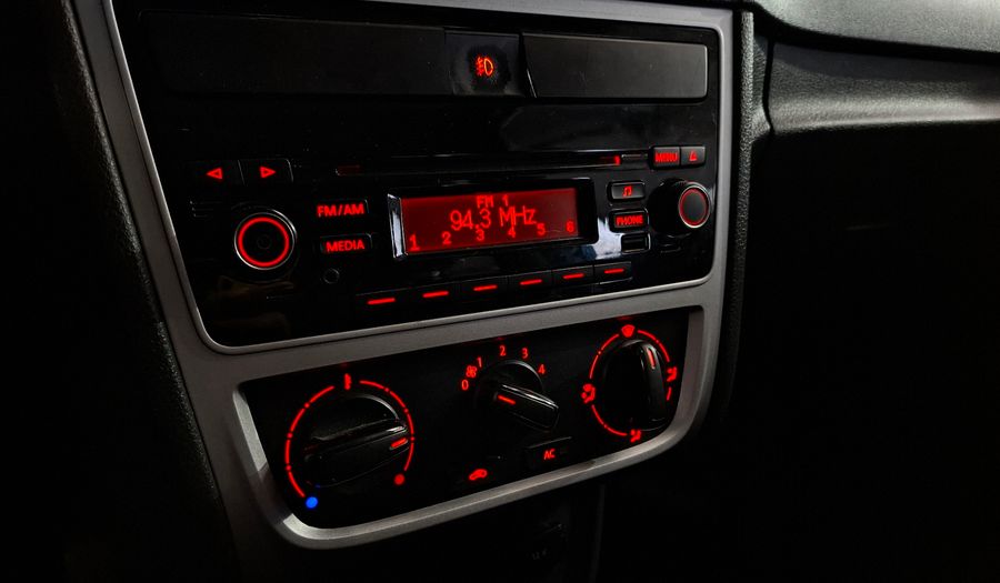 Volkswagen Gol Trend 1.6 TRENDLINE Hatchback 2015