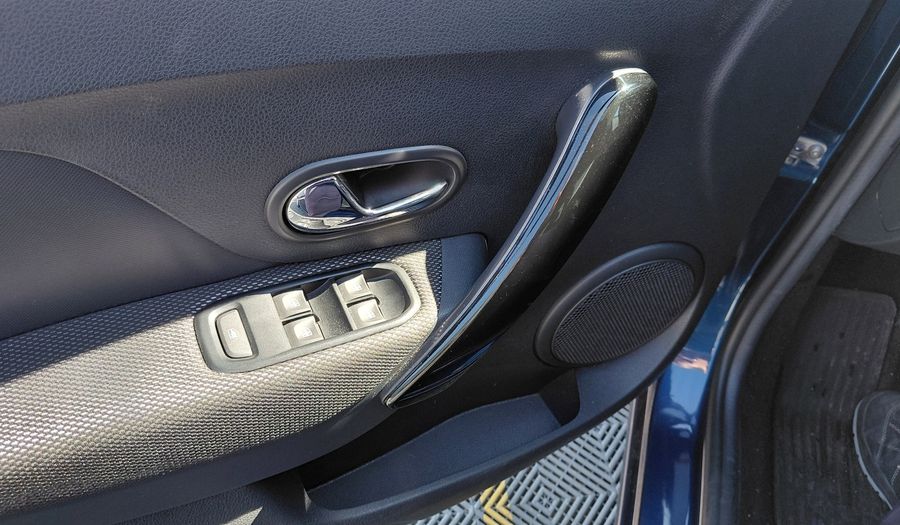 Renault Sandero 1.6 ZEN Hatchback 2023