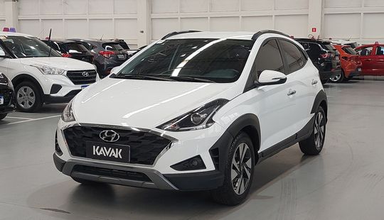 Hyundai • HB20X