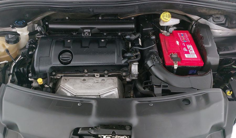 Peugeot 208 1.6 ALLURE PACK MT Hatchback 2014