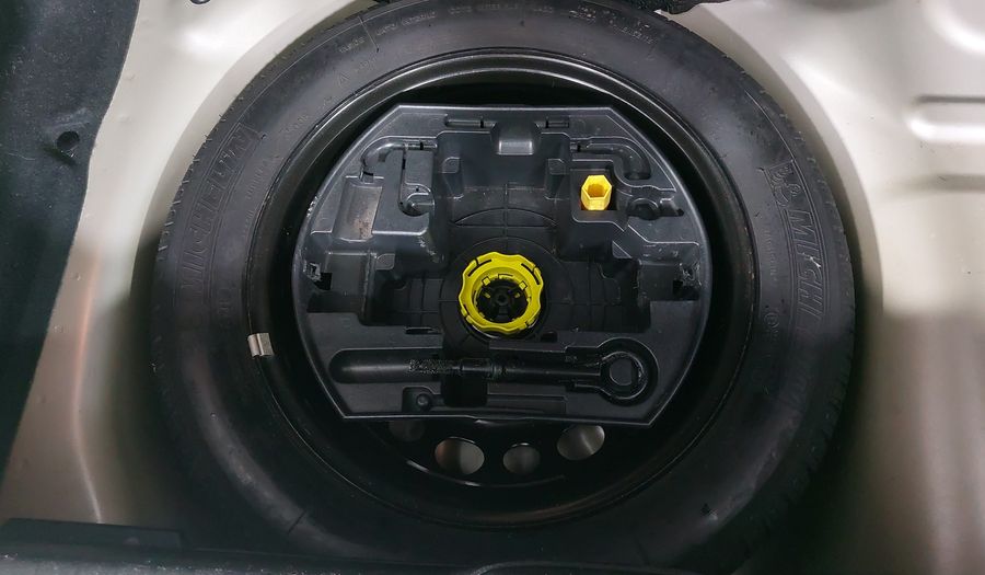 Peugeot 208 1.6 ALLURE PACK MT Hatchback 2014