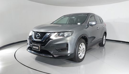 Nissan • X-Trail