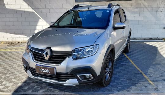 Renault • Sandero Stepway