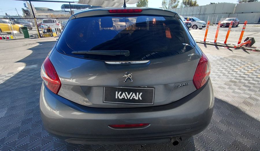 Peugeot 208 1.5 ALLURE Hatchback 2015