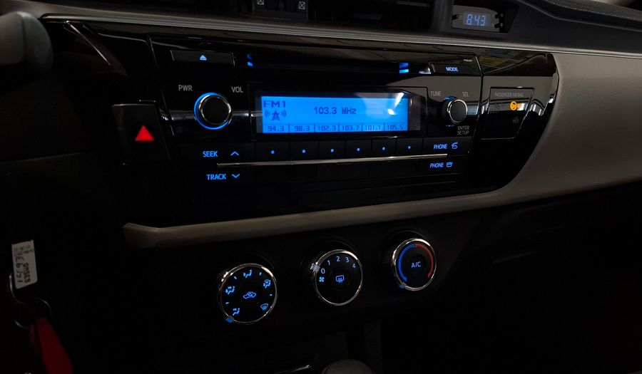 Toyota Corolla 1.8 XLI CVT Sedan 2015