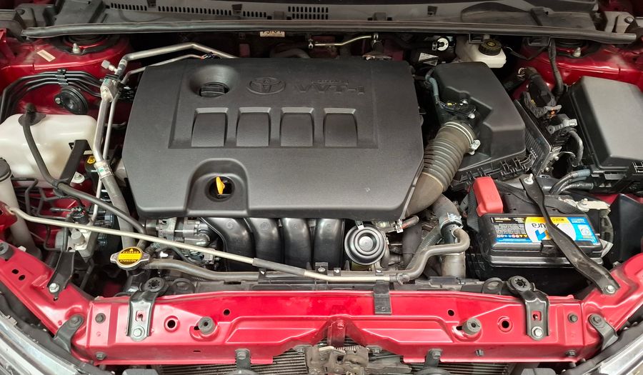 Toyota Corolla 1.8 XLI CVT Sedan 2015