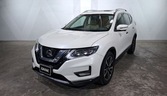 Nissan • X-Trail