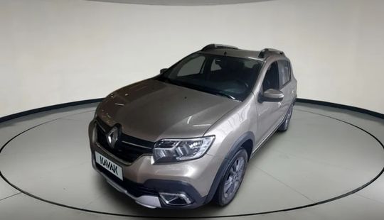 Renault • Sandero Stepway