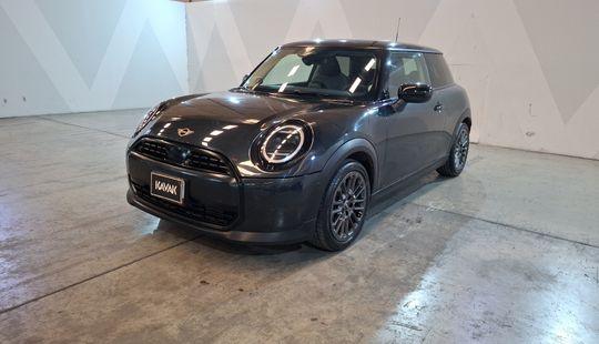 Mini • Cooper