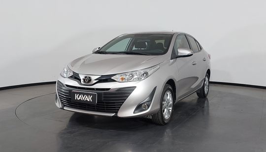 Toyota • Yaris