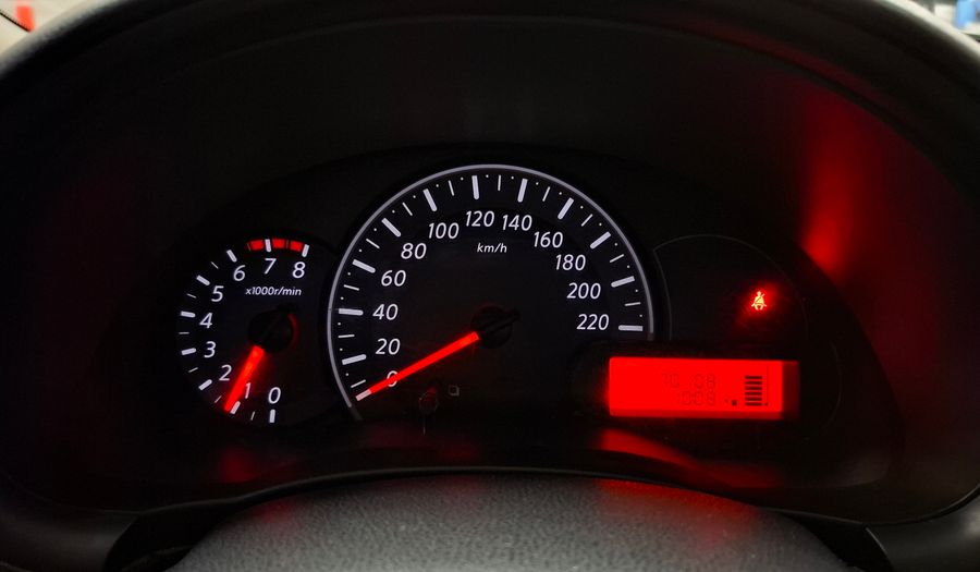 Nissan March 1.6 ACTIVE Hatchback 2016