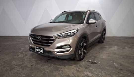Hyundai • Tucson