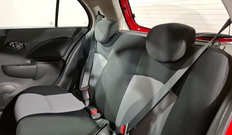 Nissan March 1.6 ADVANCE AT Hatchback 2013