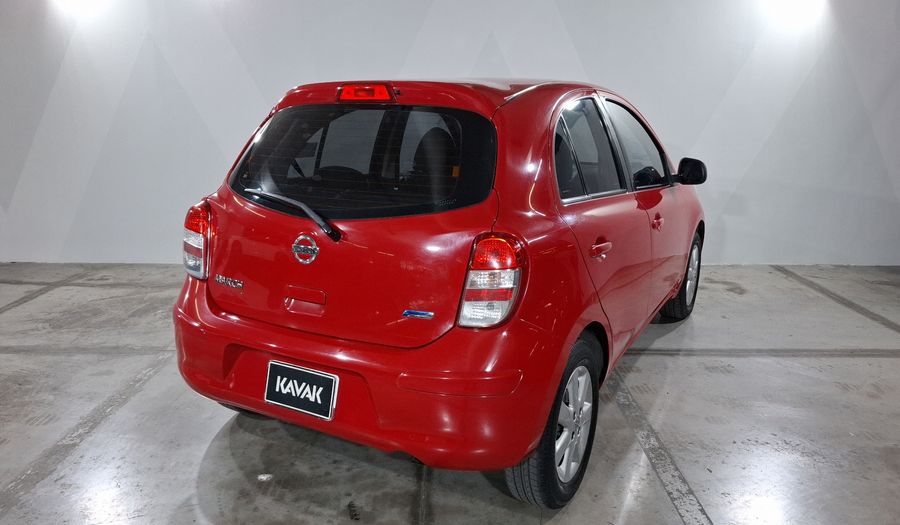 Nissan March 1.6 ADVANCE AT Hatchback 2013