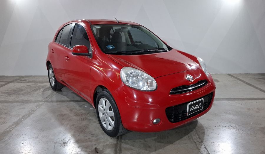 Nissan March 1.6 ADVANCE AT Hatchback 2013