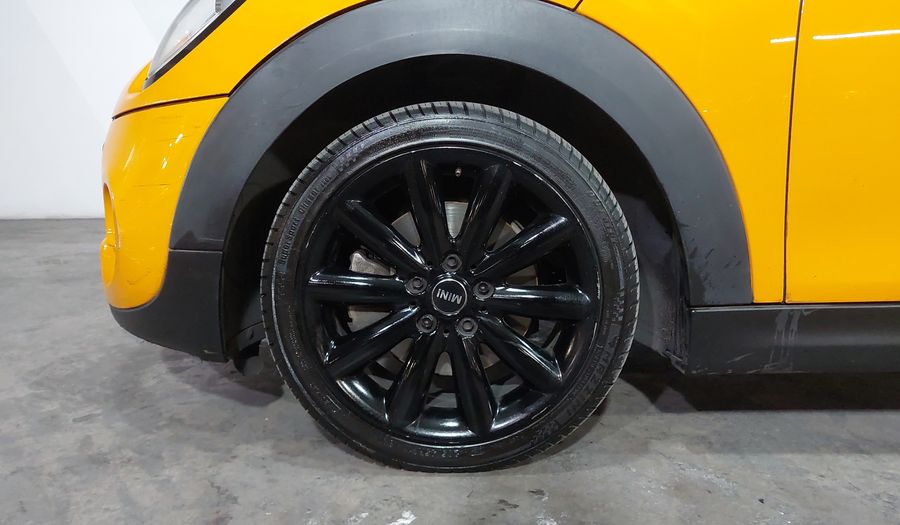 Mini Cooper S 2.0 COOPER SALT Hatchback 2017