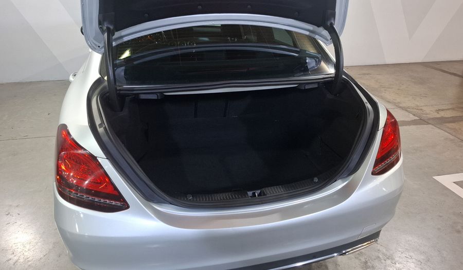 Mercedes Benz Clase C 2.0 200 SPORT AUTO Sedan 2020