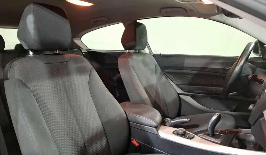 Bmw Serie 1 2.0 120IA AUTO Hatchback 2017