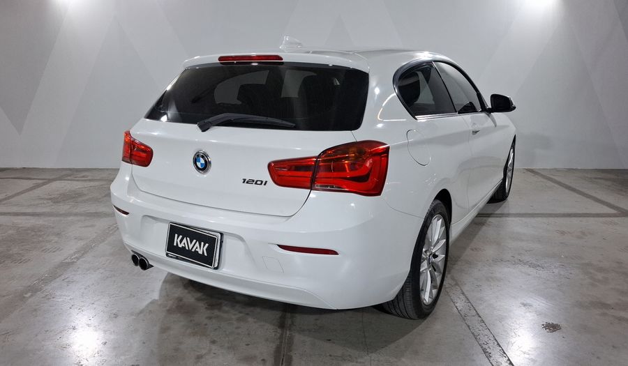Bmw Serie 1 2.0 120IA AUTO Hatchback 2017