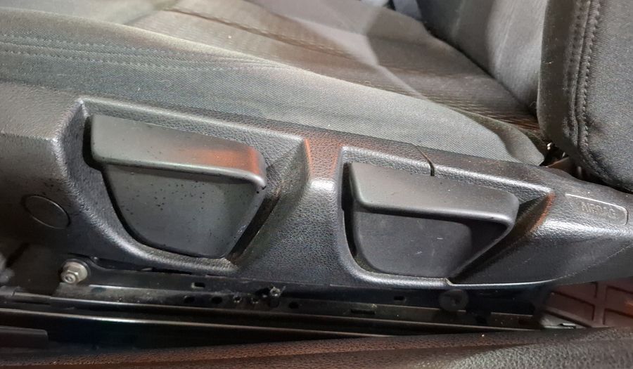 Bmw Serie 1 2.0 120IA AUTO Hatchback 2017