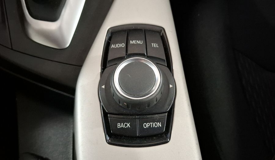 Bmw Serie 1 2.0 120IA AUTO Hatchback 2017