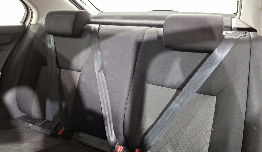 Seat Toledo 1.6 REFERENCE MT Sedan 2015