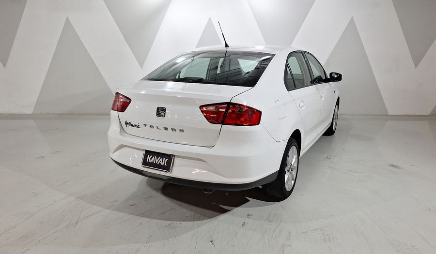 Seat Toledo 1.6 REFERENCE MT Sedan 2015