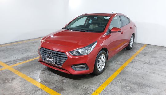 Hyundai • Accent