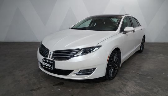 Lincoln • MKZ