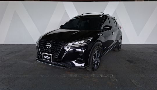 Nissan • Kicks
