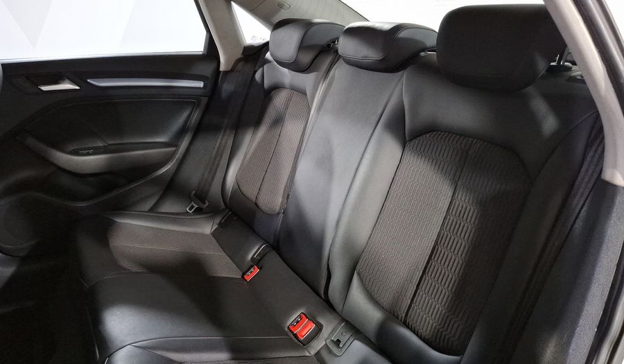 Audi A3 1.4 TFSI ATTRACTION S TRONIC Sedan 2015