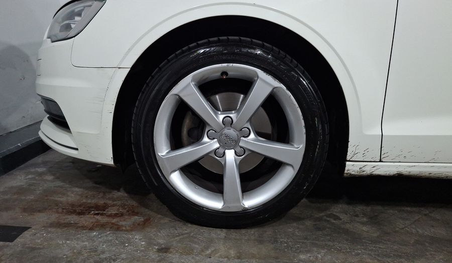 Audi A3 1.4 TFSI ATTRACTION S TRONIC Sedan 2015