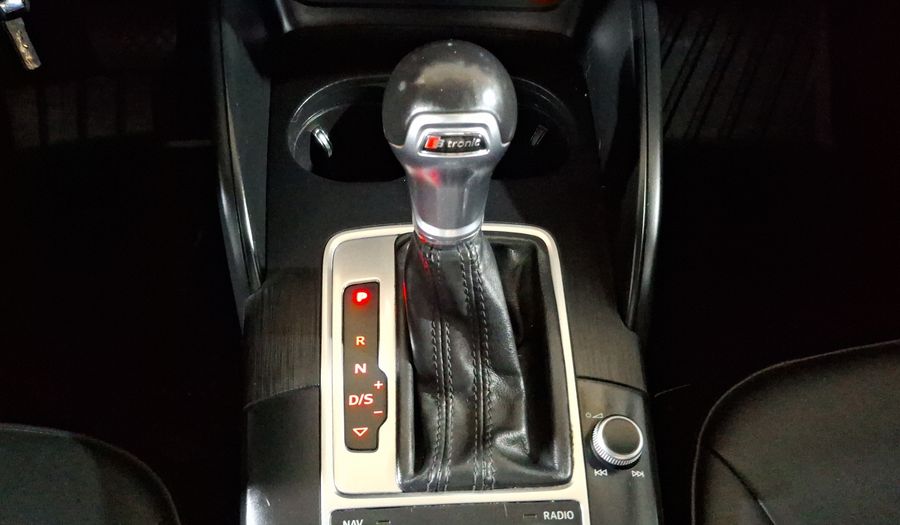 Audi A3 1.4 TFSI ATTRACTION S TRONIC Sedan 2015