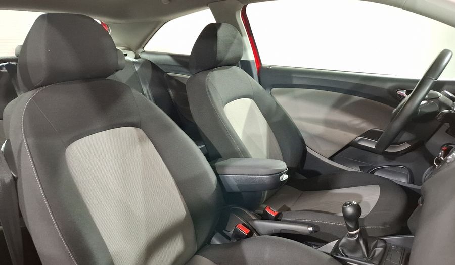 Seat Ibiza 2.0 STYLE MT 2 PTAS Hatchback 2013